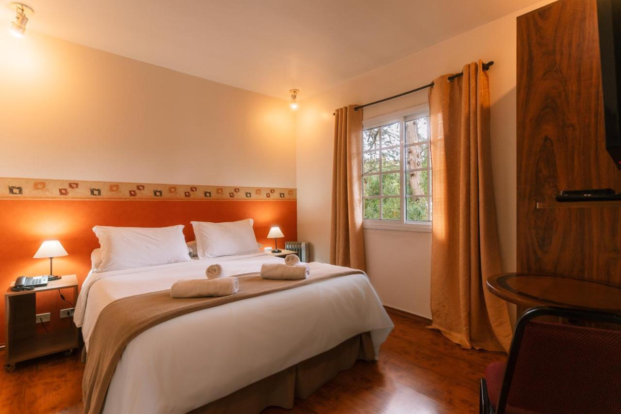 Pousada La Toscana Campos do Jordão Εξωτερικό φωτογραφία